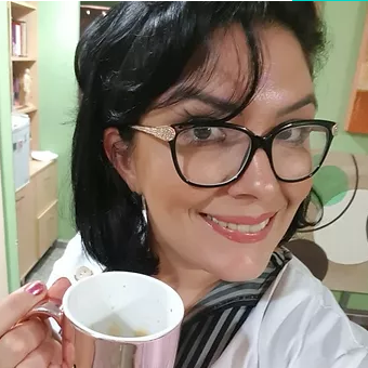 Dr&ordf;. Viviane Poubel